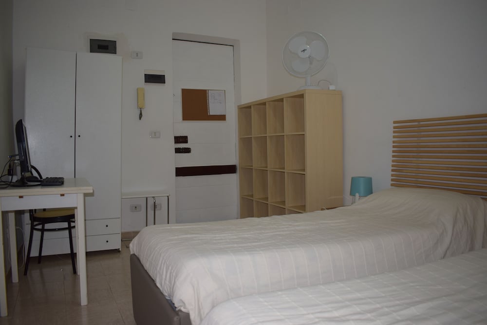 Rose Santamaria Residence - Hostel