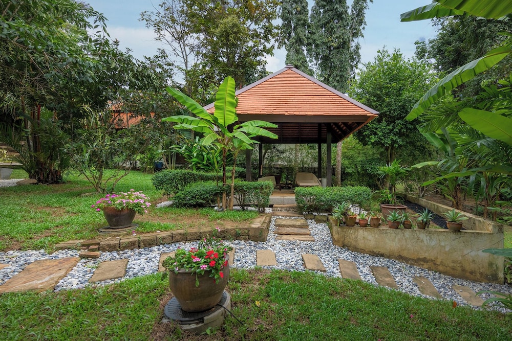 Villa Meraya by Tropiclook