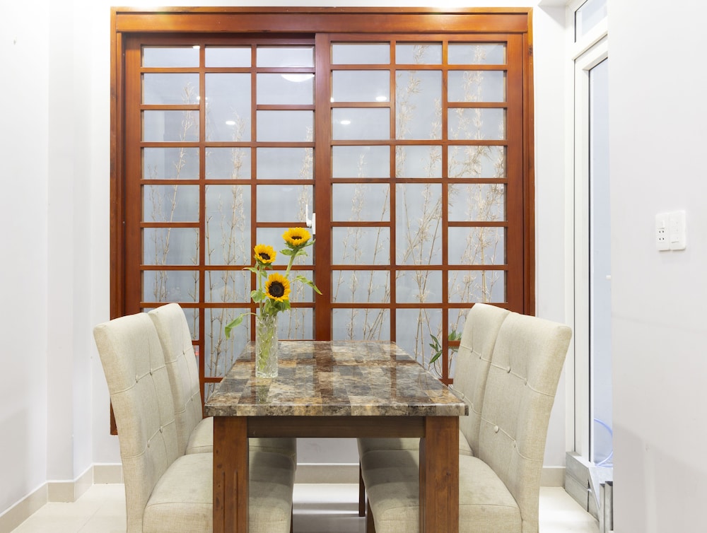CBD Home - Home in Central - The Art