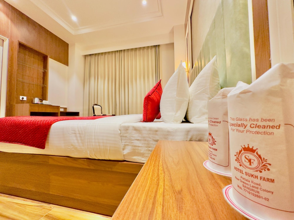 HOTEL SUKH FARM