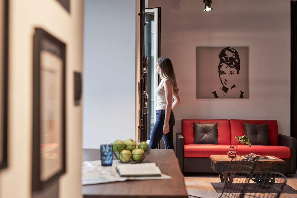 Kolonaki 8 - Design Suites & Lofts