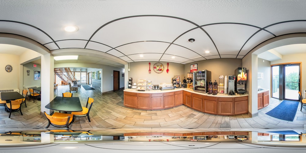 Watertown Vacations - Econo Lodge Watertown - Property Image 7