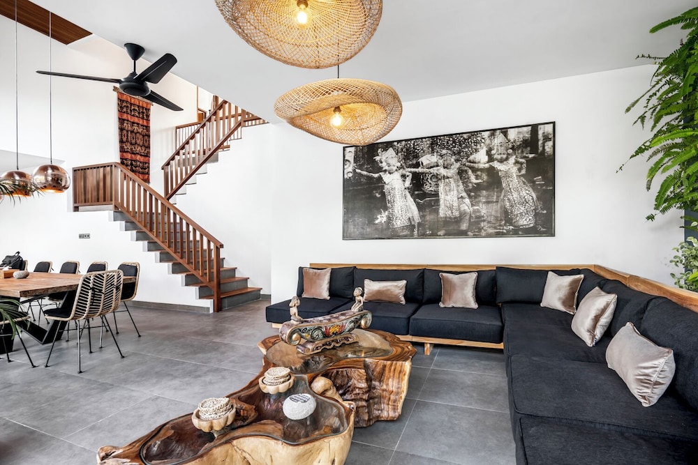 12BR St. Monica Kala