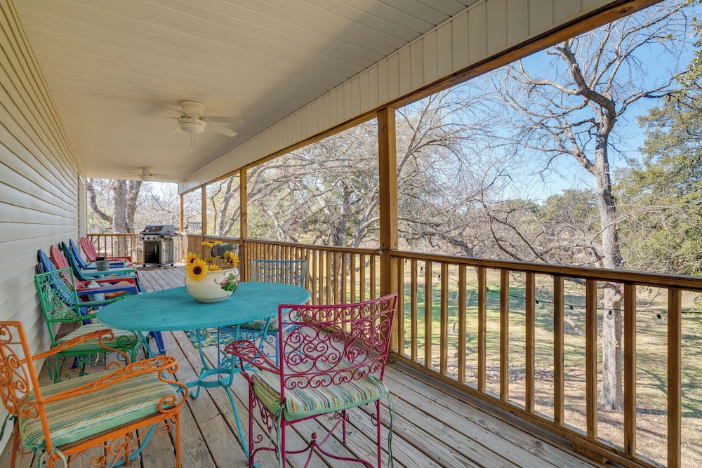'pecan Creek Haus' Lake LBJ Retreat w/ Boat Dock!