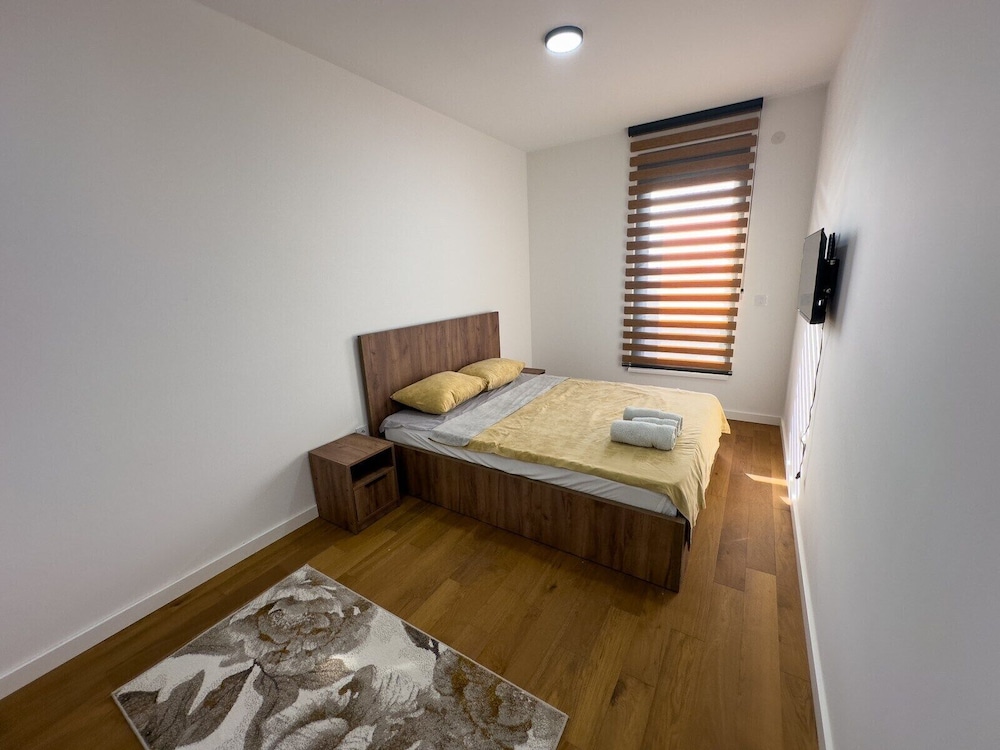 I&I Apartments III