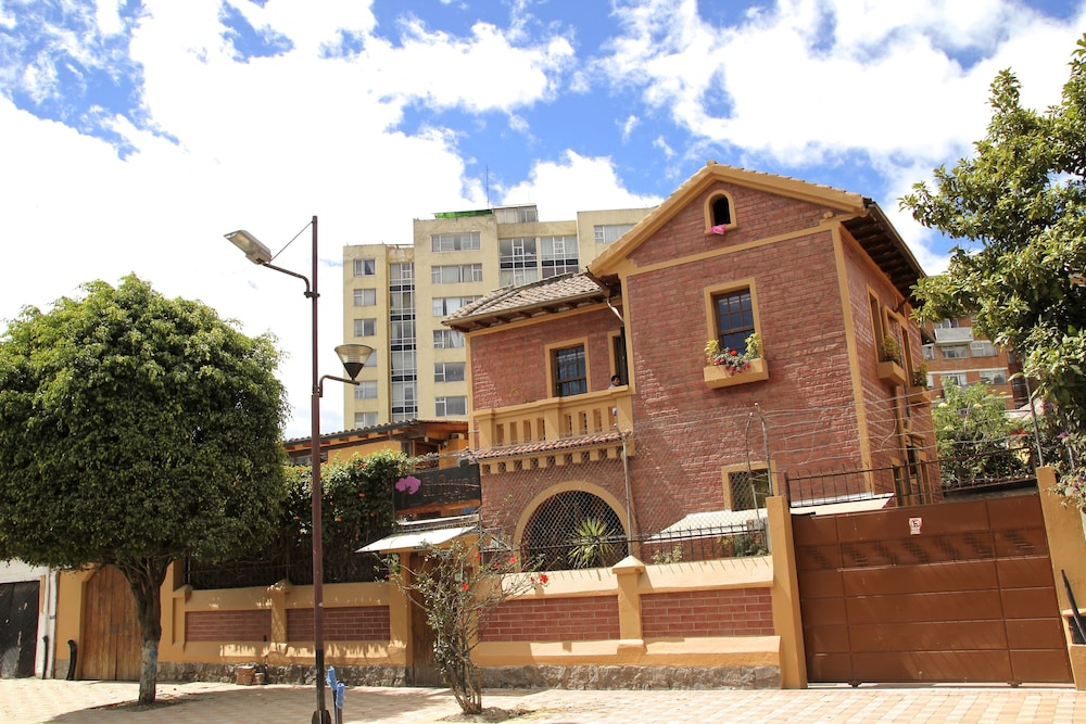 Arupo Bed and Breakfast