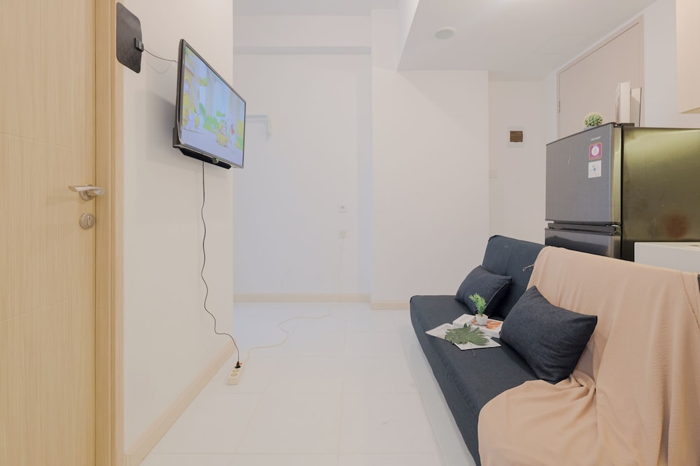 Spacious And Homey Corner 2Br Tokyo Riverside Pik 2 Apartment