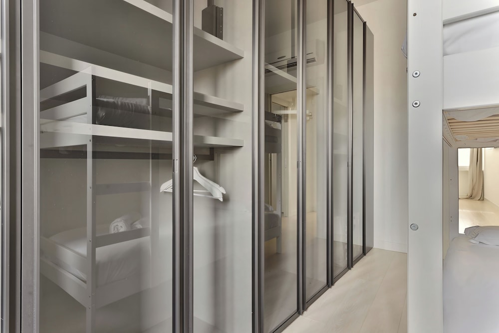 Elegant 2-bed apt in the Centre of Milan