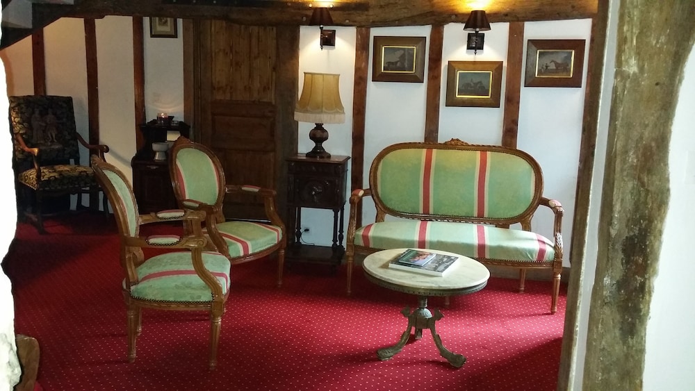 Les Trois Cheminees Chambre d'Hôtes photo 4