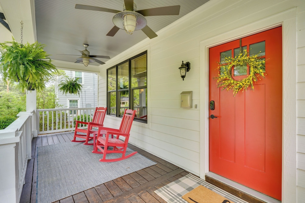 1 Mi to Dtwn: Upscale Retreat in Durham!