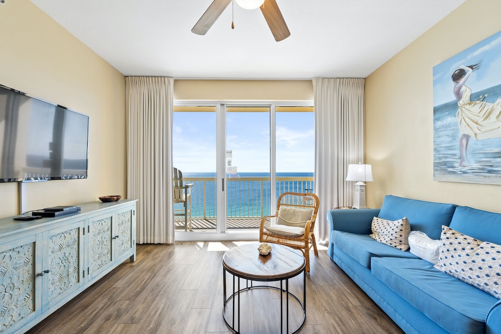 Calypso Beach Resort by Panhandle Getaways