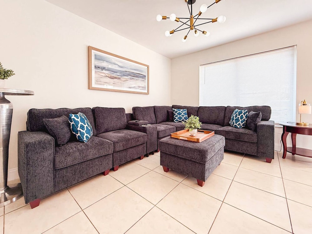 Waterfront Florida Vibes and Views - King Bed
