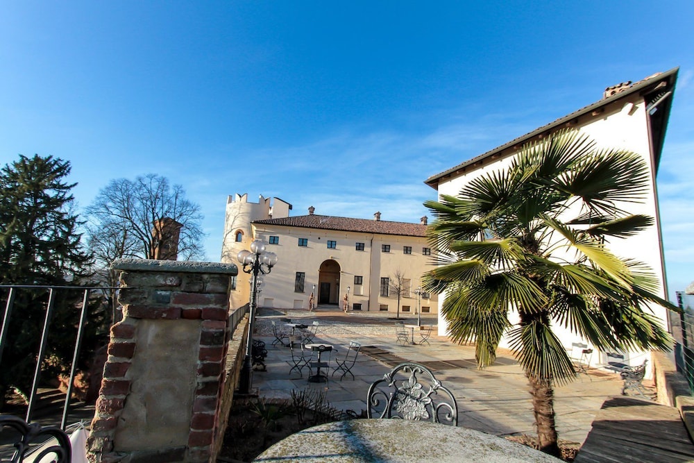 Castello di Cortanze