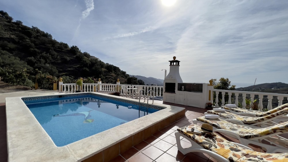 Villa Paco by At Home Costa del Sol
