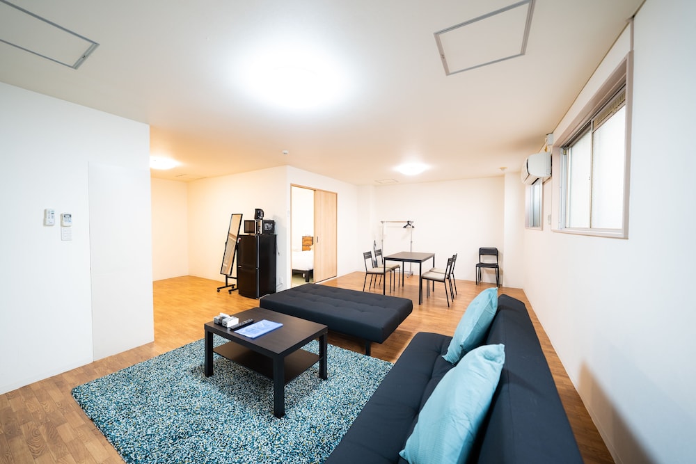 Sakimoto Residence Namba Minami III