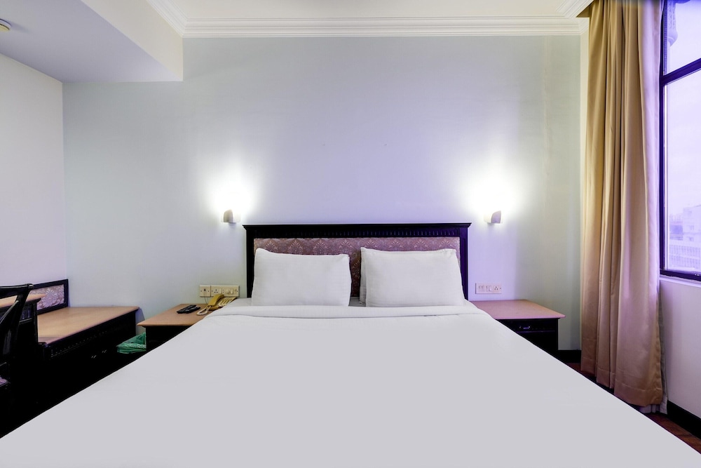 Blissful Comfort Stays MG Road Ernakulam