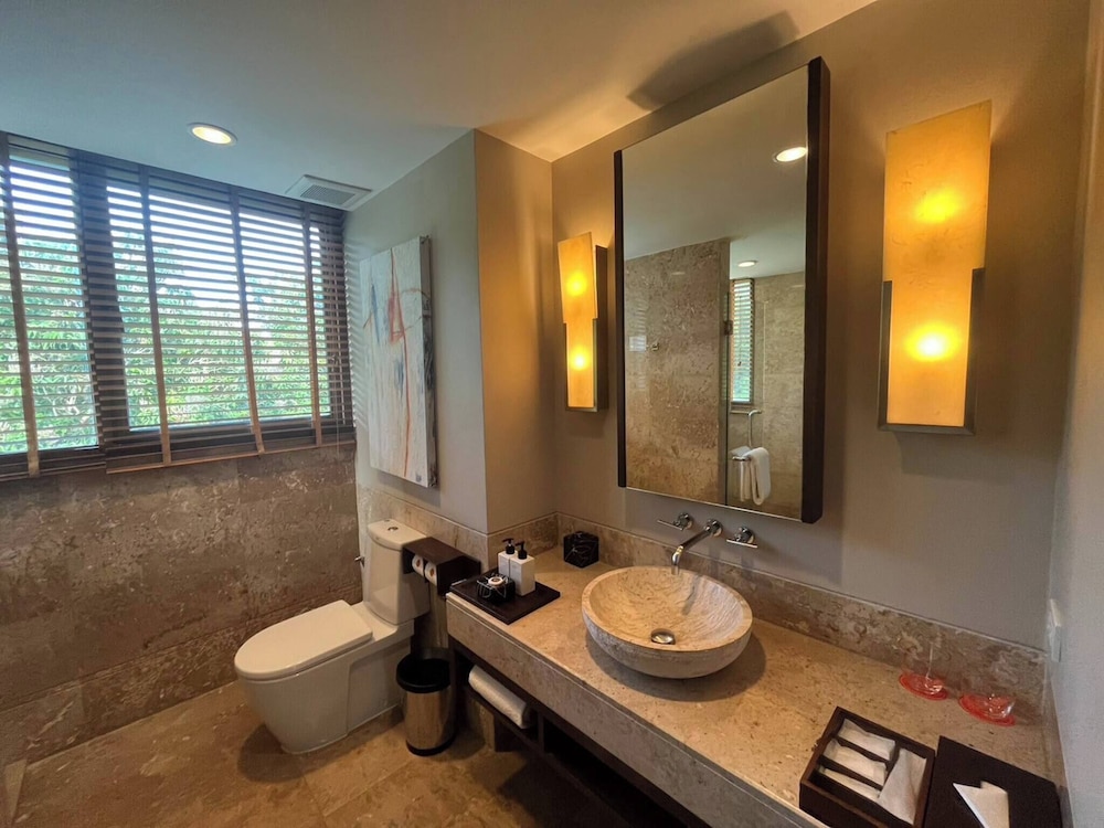 Shasa Vela Condominium G, 3 Bedroom 260 sqm