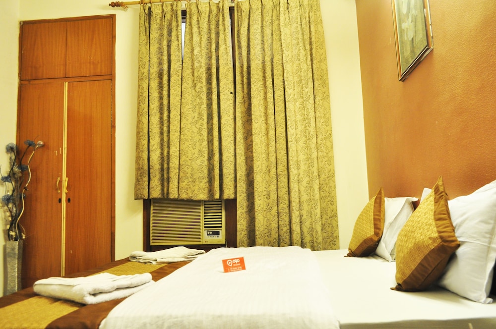 OYO 598 Hotel B K House