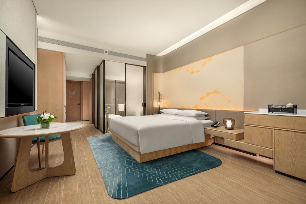 HUALUXE Resort Beihai Silver Beach by IHG