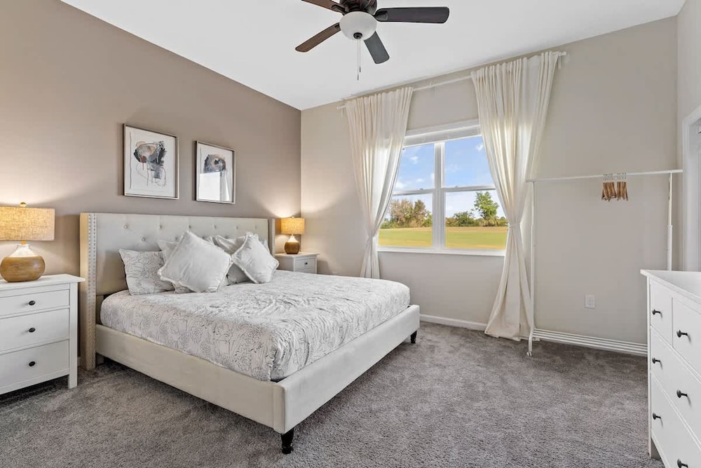 No Stairs 2BR Apartment at Champions Gate