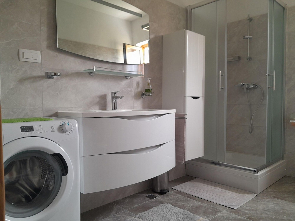 Biograd Beachside Family Apartment