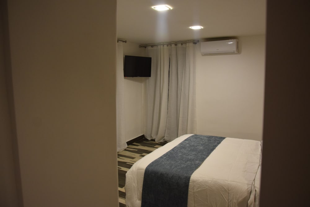 Napoli Central Stay