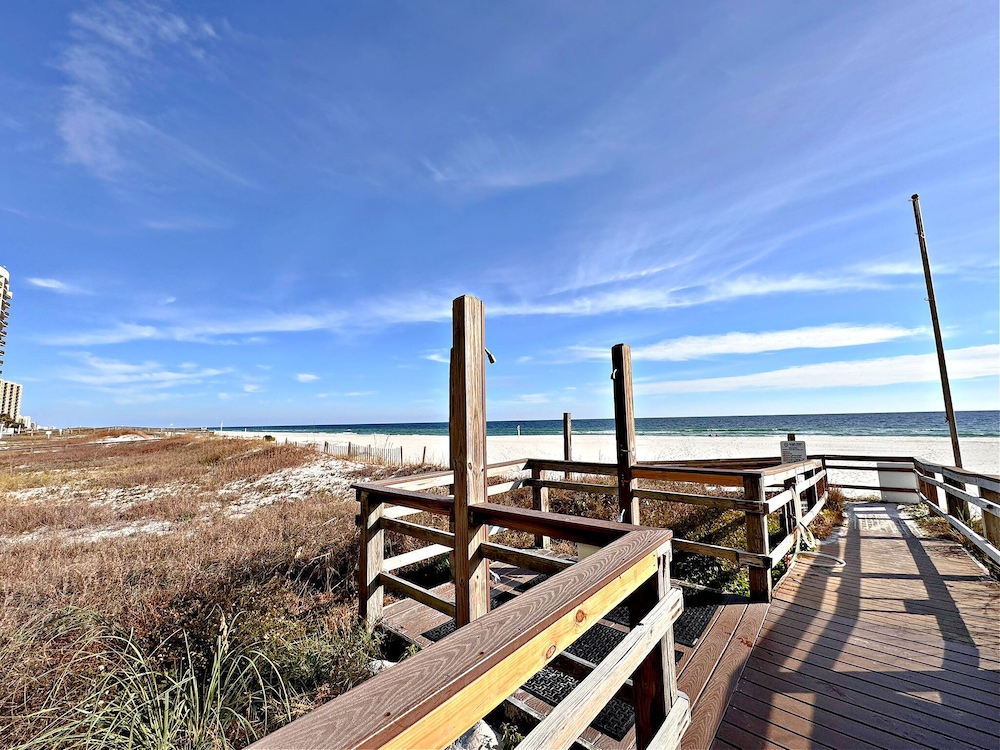 Regency Isle 501