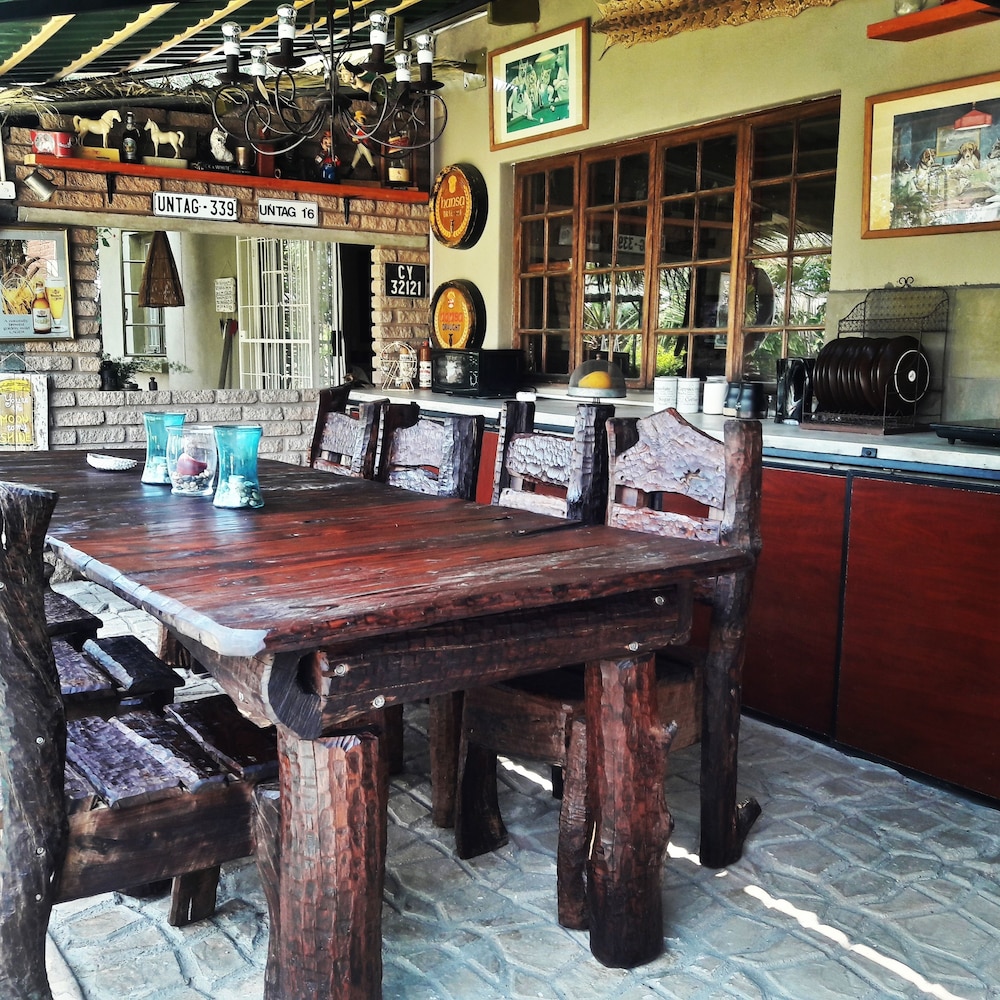 Tsumeb Backpackers & Safari