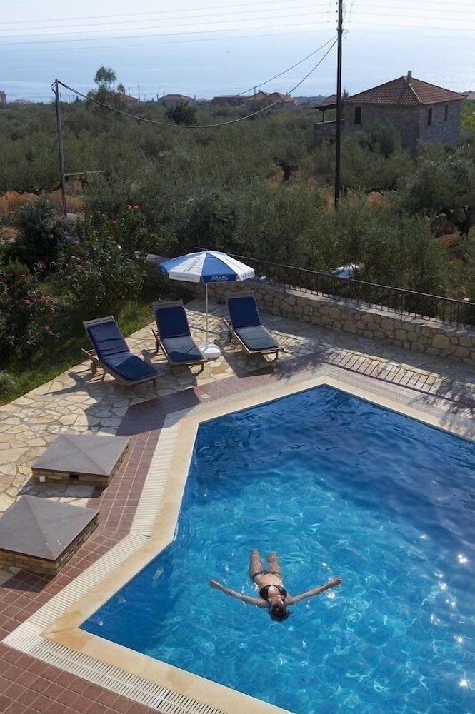 Olympia Villas