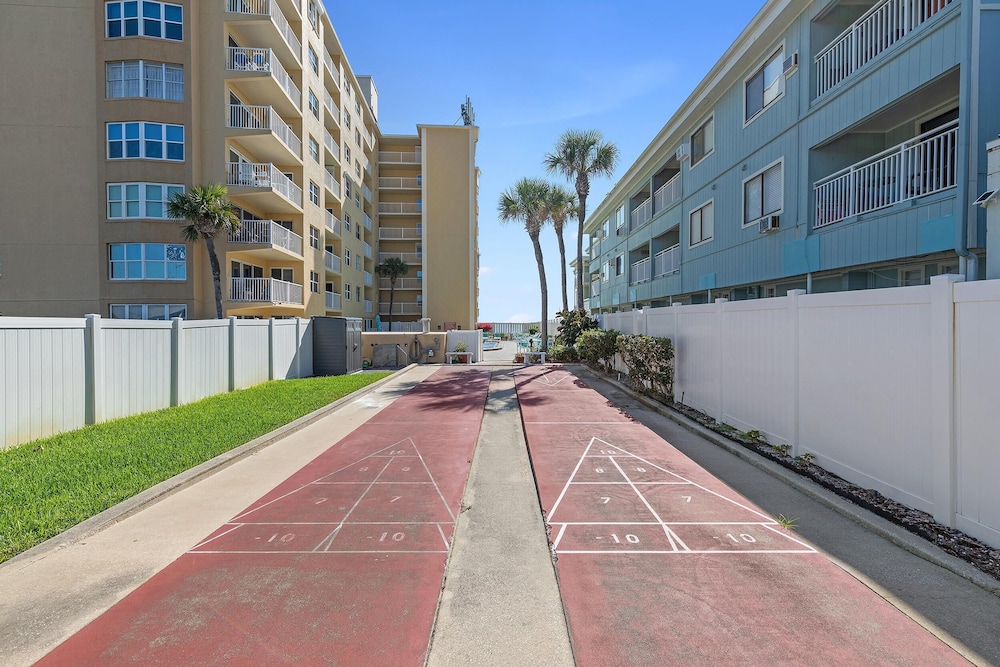 Ponce de Leon Towers 301