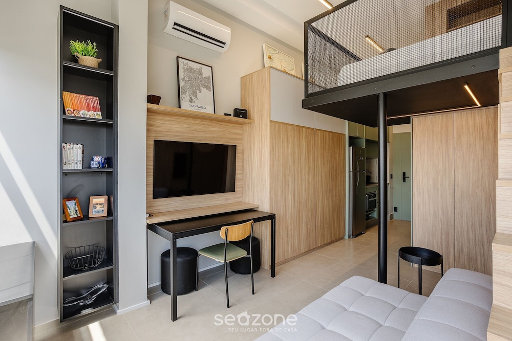 Your Urban Retreat Near the Subway - Iby1613