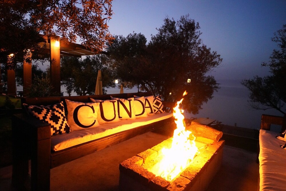 QCUNDA OTEL RESTORAN - Image 32
