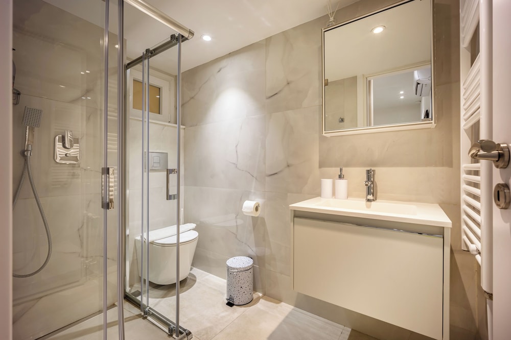Cozy 2BR Family-Friendly Pangrati