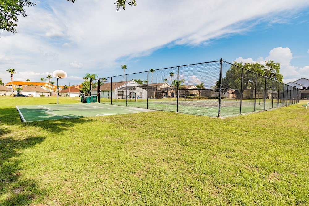 Home w/ Private Pool & Game Room - Near Disney!