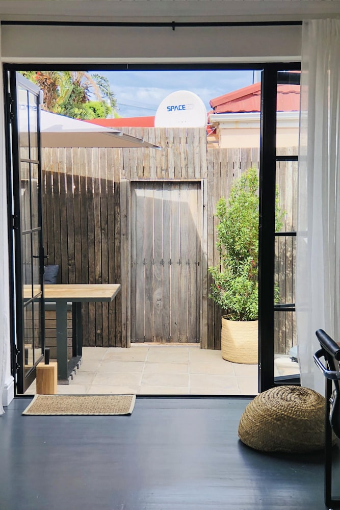 No 16 - Sea Point Row House