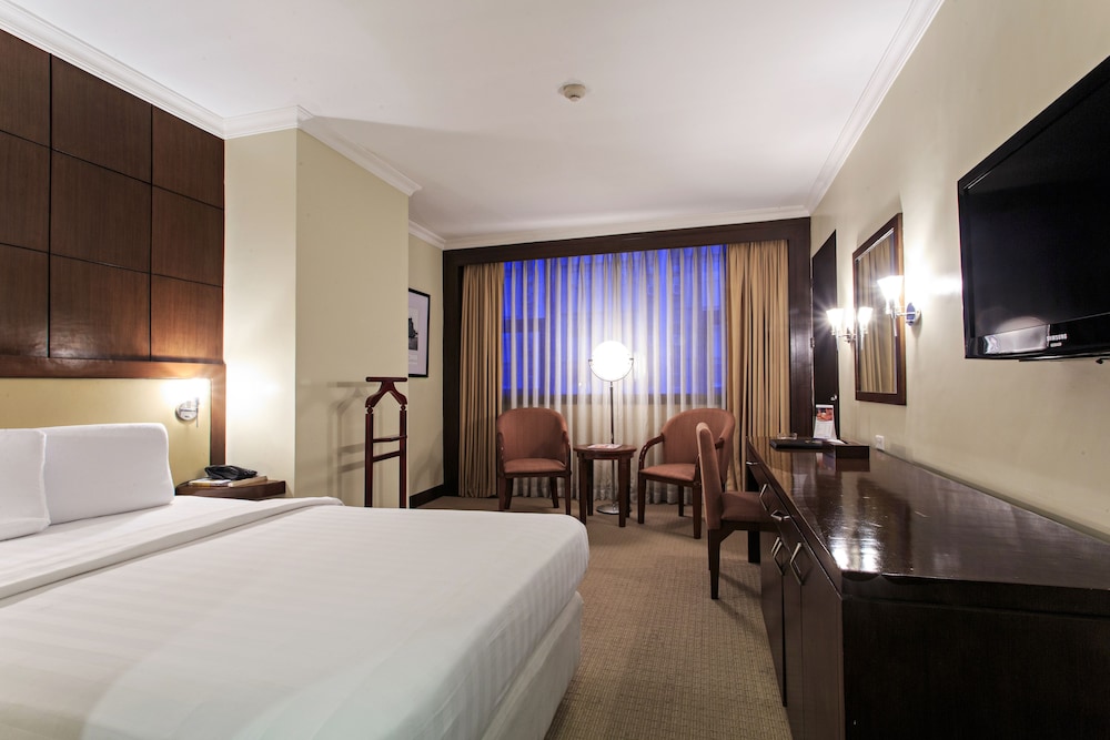 Cebu Vacations - Cebu Parklane International Hotel - Property Image 52