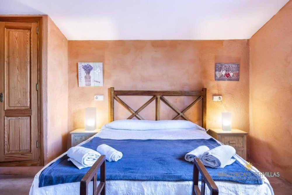 Cottage in Pollensa With Private Pool