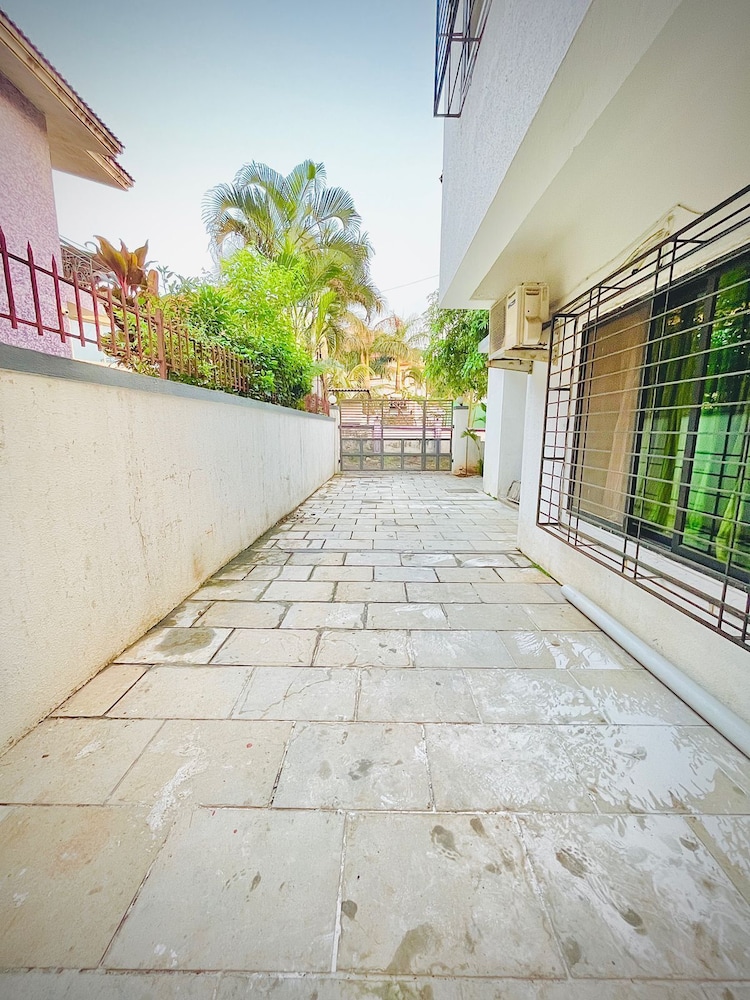 Atharv Villa