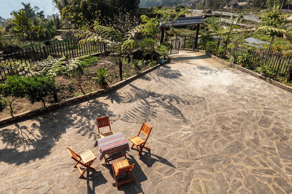 Hmong farmstay