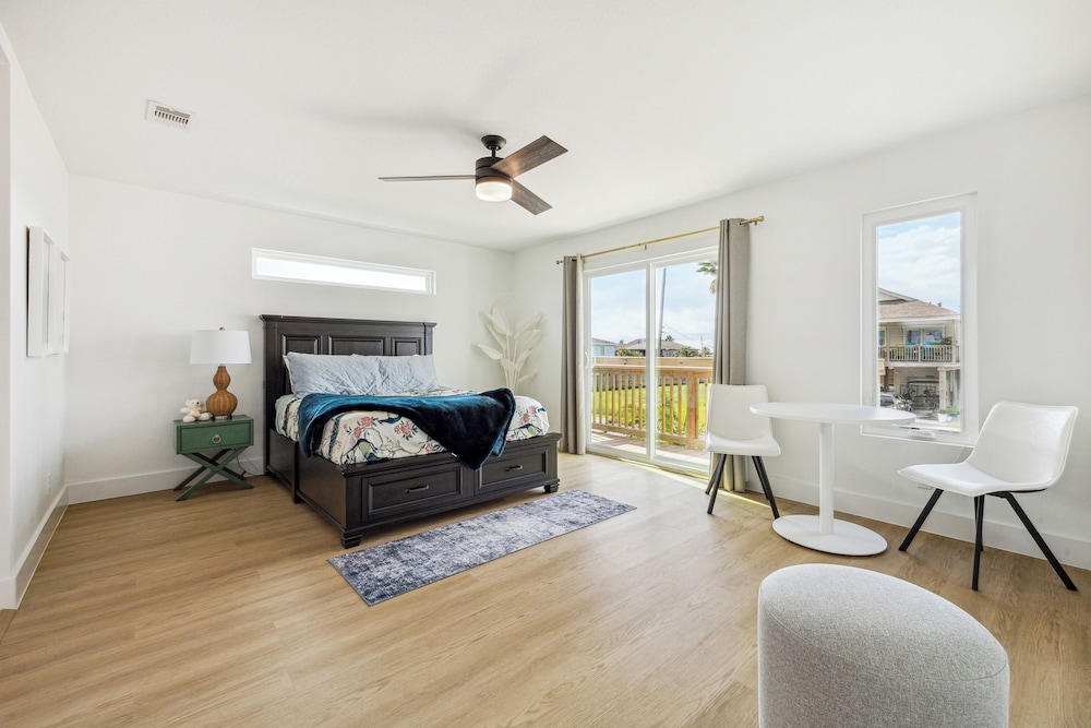 AZURE beach villa at Galveston