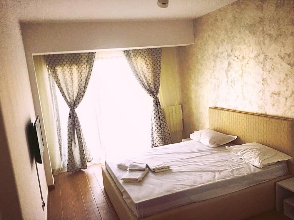 Mamaia Rent Apartments view 4
