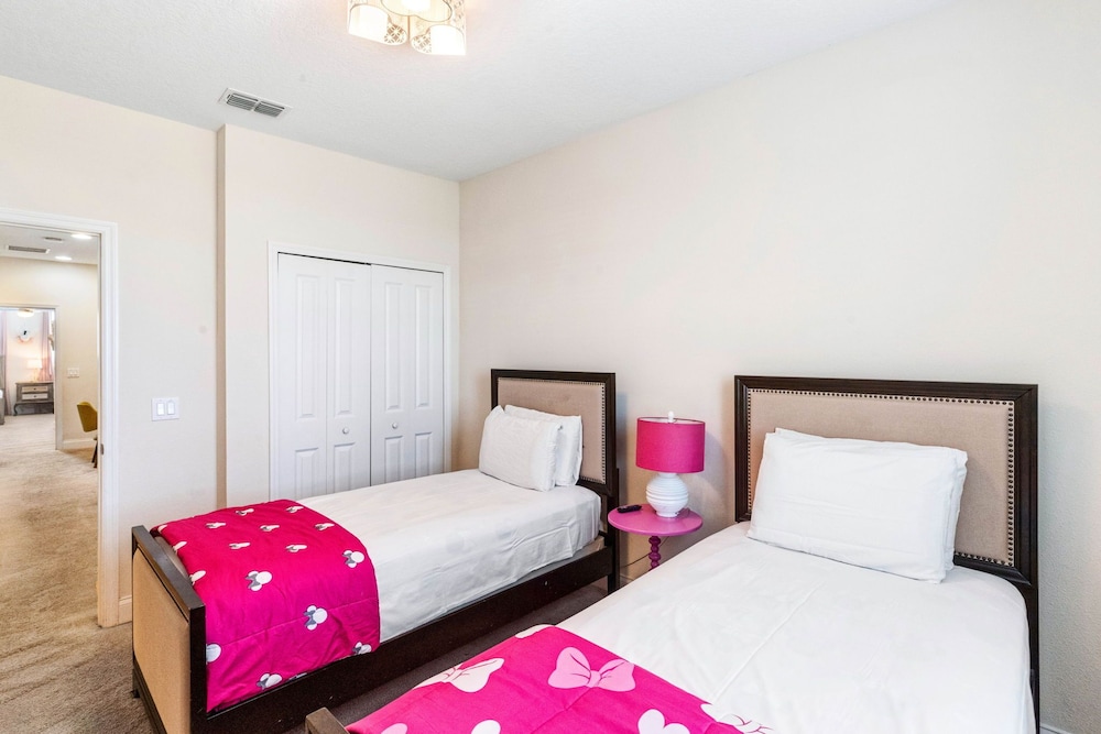 321 Captiva Drive view 5