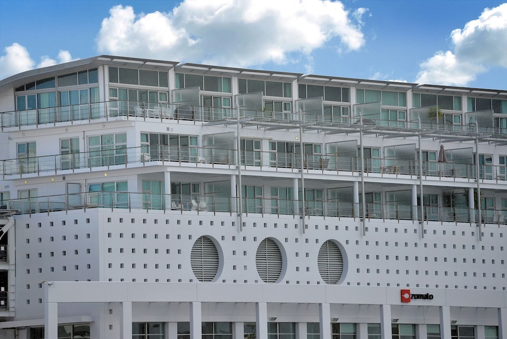 Pelicanstay at Auckland Waterfront — Auckland