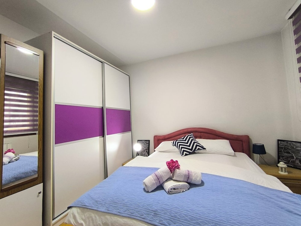 Chengic Villa Comfort - Modern 2-Bedroom