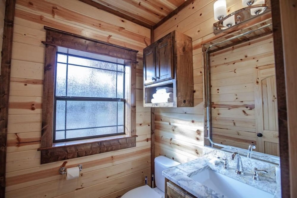 Stone Mountain Lodge Luxurious Rustic Retreat