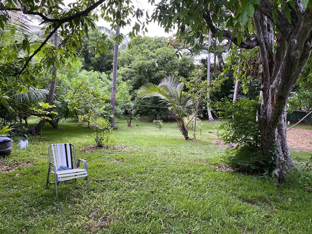 Barbados Chi Guest House