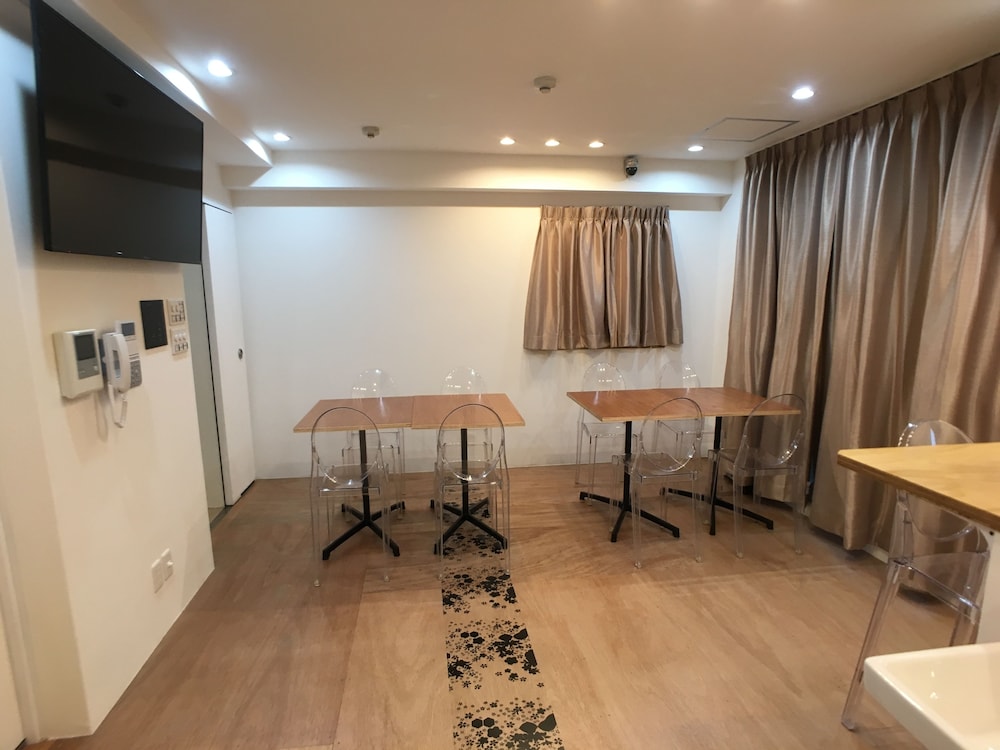 One World Osaka Central - Hostel