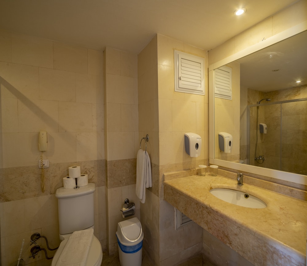 Riva Bodrum Resort - All Inclusive - Adult Only