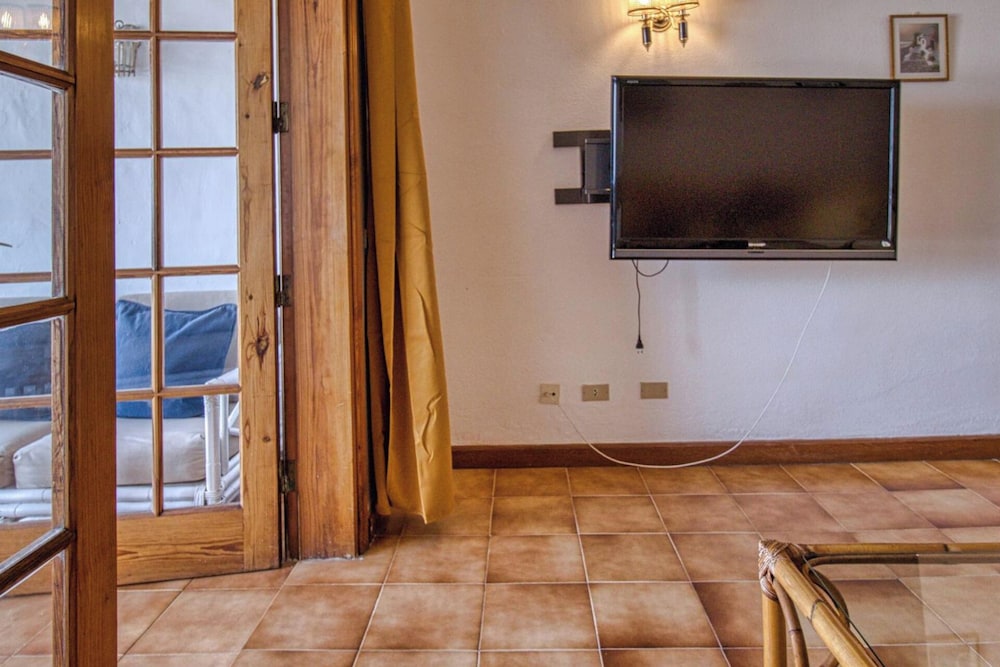 Ocean View-2 Bed-sleeps 4-marina