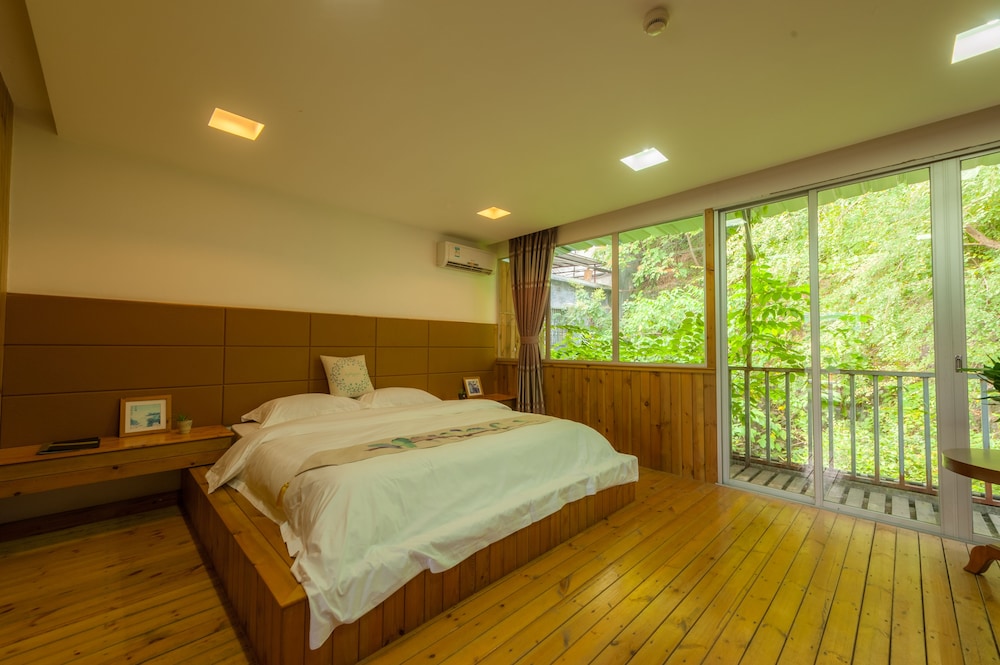 Yangshuo 9 Time Hotel